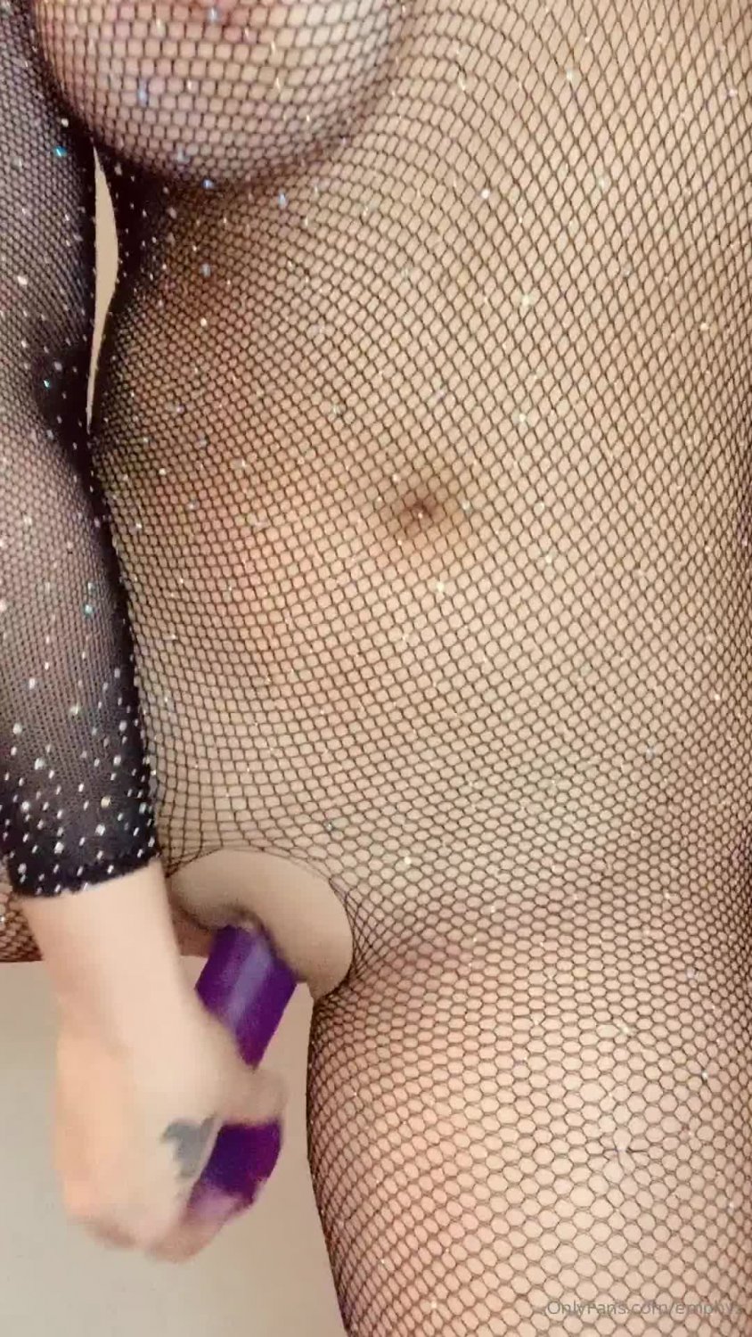 Emphyz (Videos) - Porn Videos & Photos - EroMe