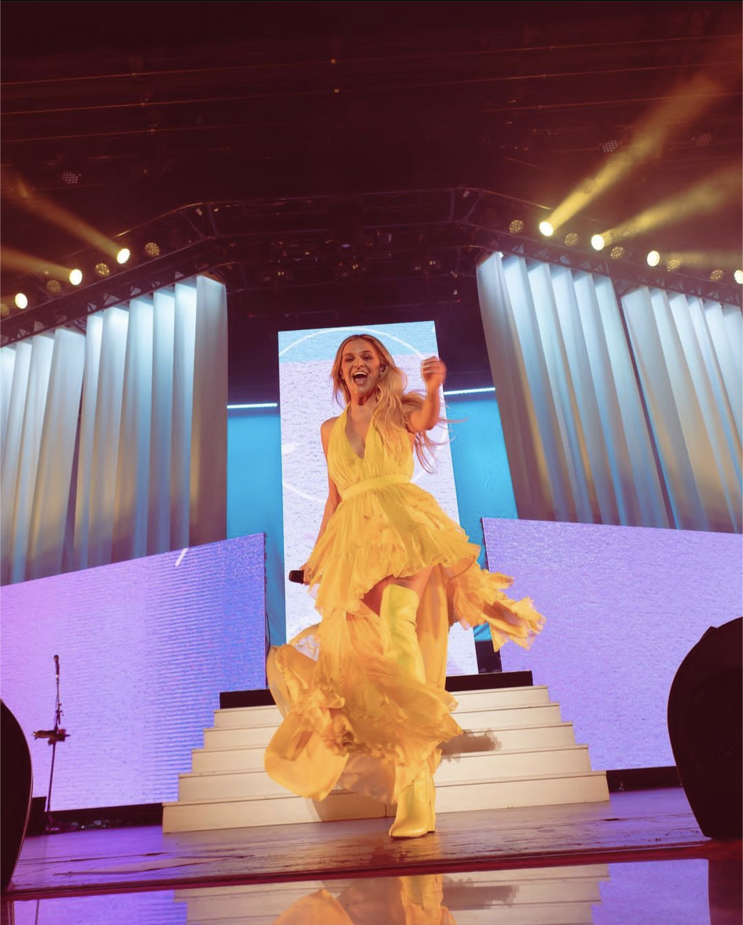 Kelsea Ballerini (5) #i7TIGUWK