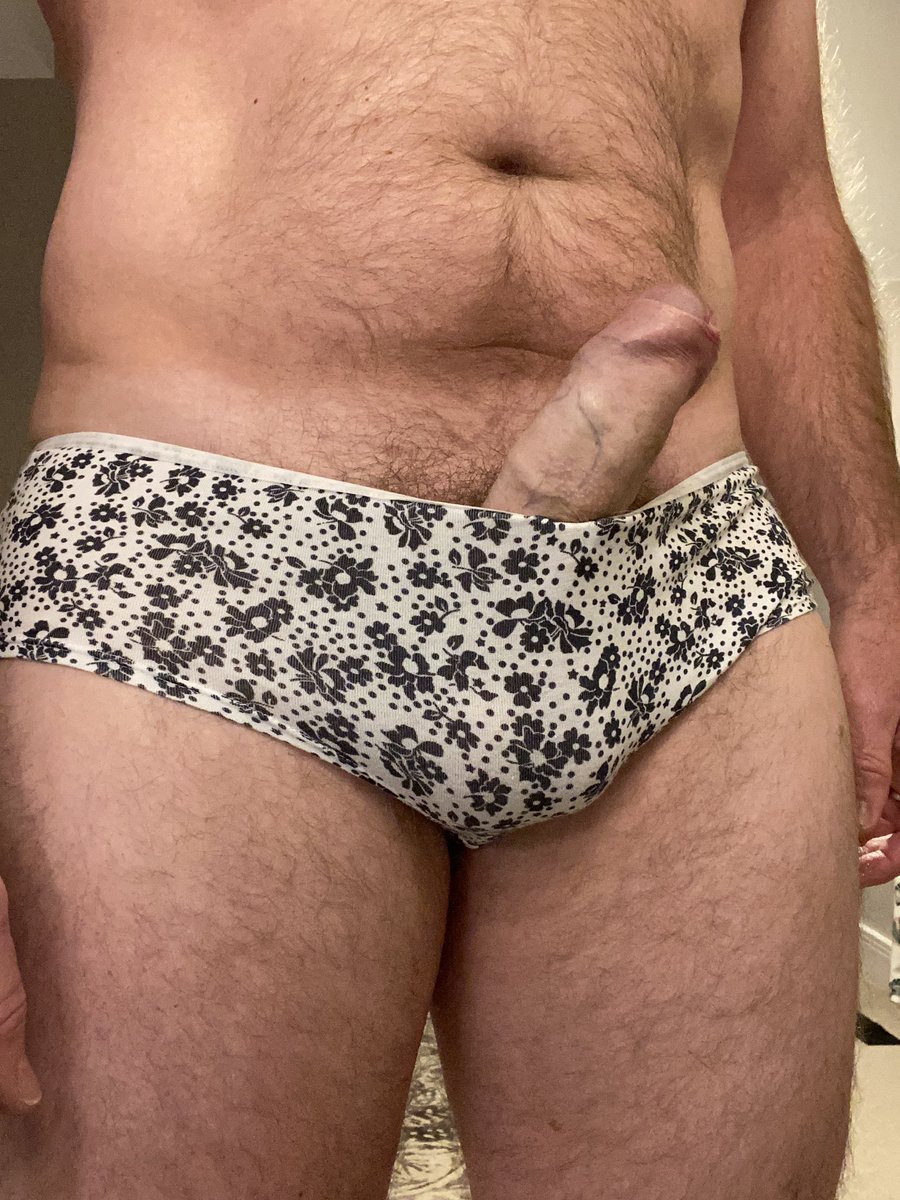 Knickers too small #2FuMpc4t