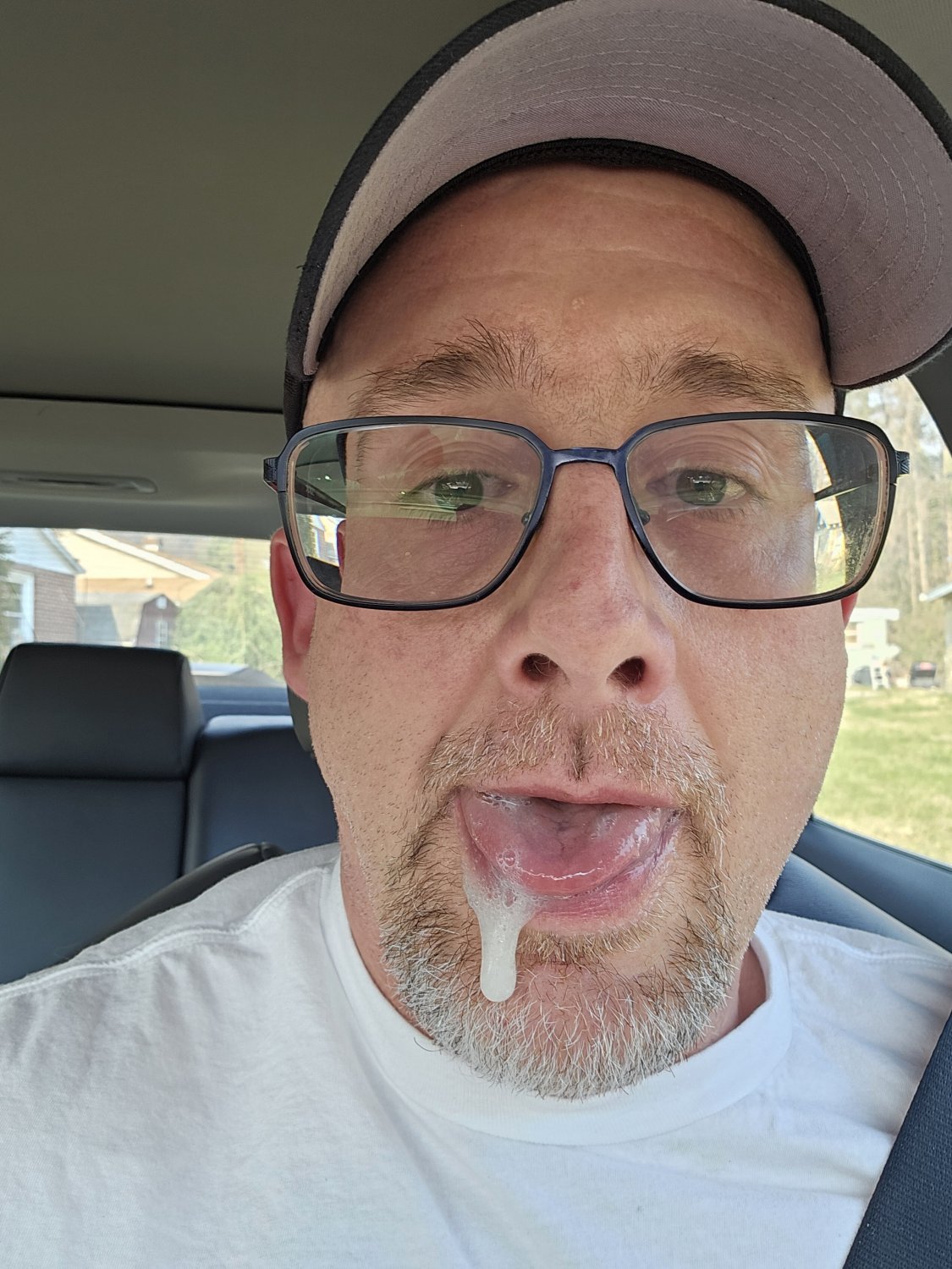 Exposure Farm dump 5 DM for removal #RwyaMT03