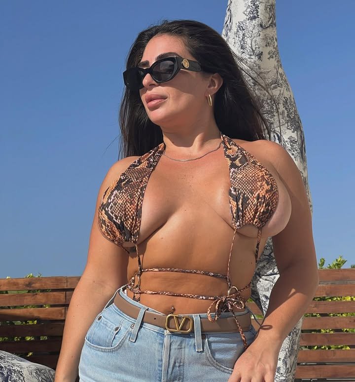 Renata clerici hermosas tetas #cdED1wlb